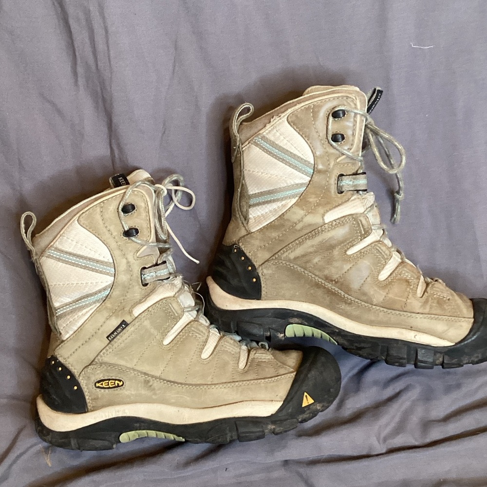Keen Dry waterproof snow hiking boots Light Blue and Tan Interior